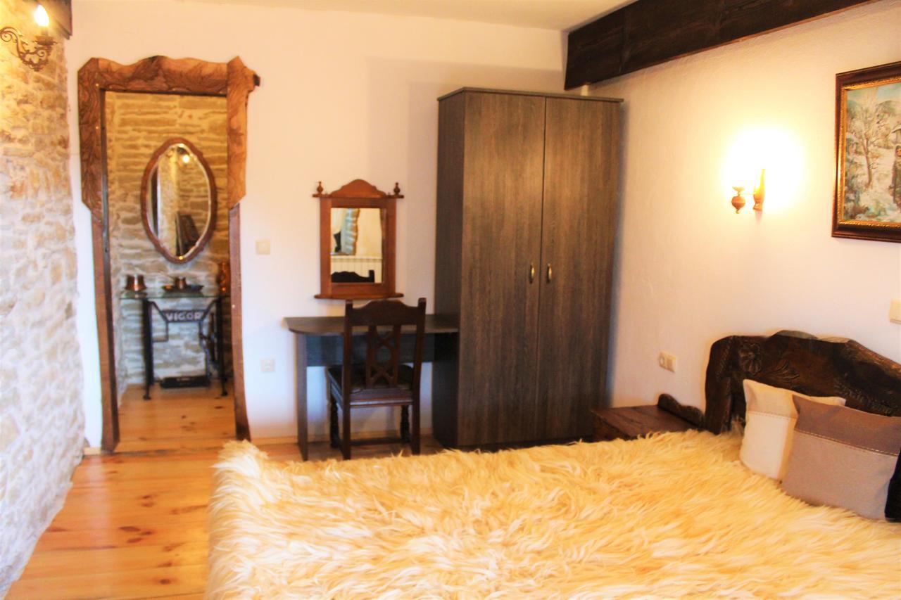 Hotel Sokay Tryavna Bagian luar foto