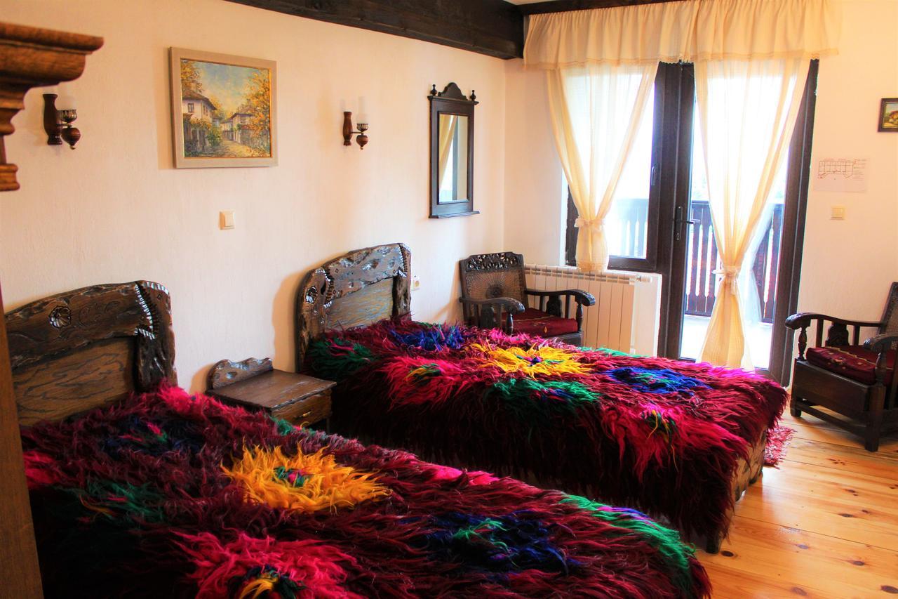 Hotel Sokay Tryavna Bagian luar foto