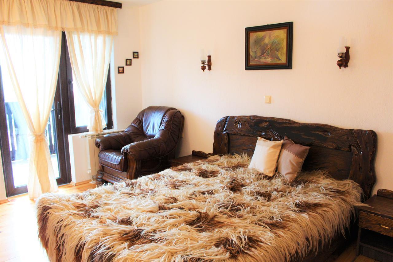 Hotel Sokay Tryavna Bagian luar foto