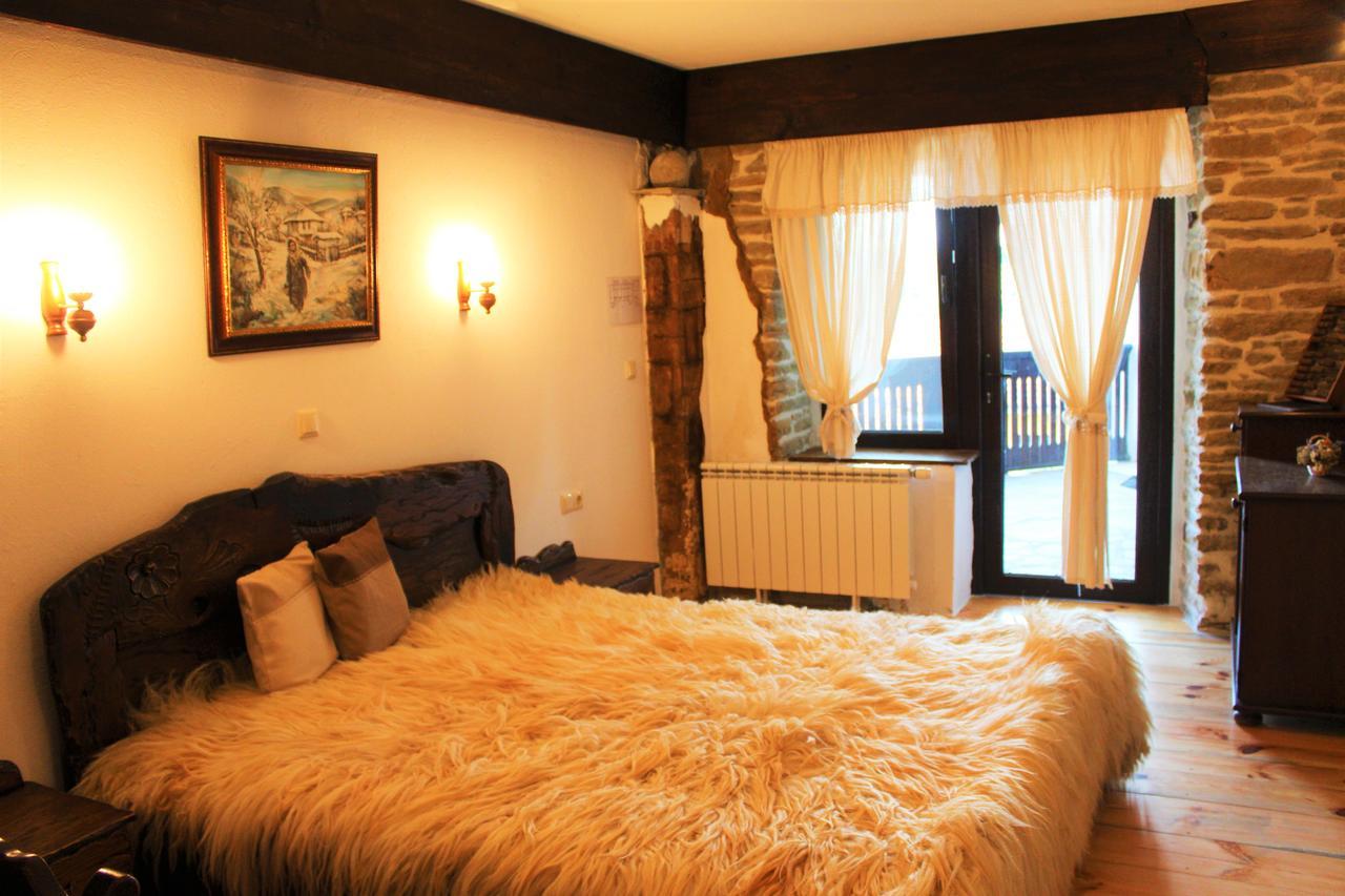 Hotel Sokay Tryavna Bagian luar foto