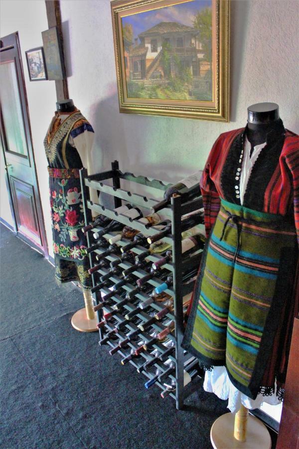 Hotel Sokay Tryavna Bagian luar foto